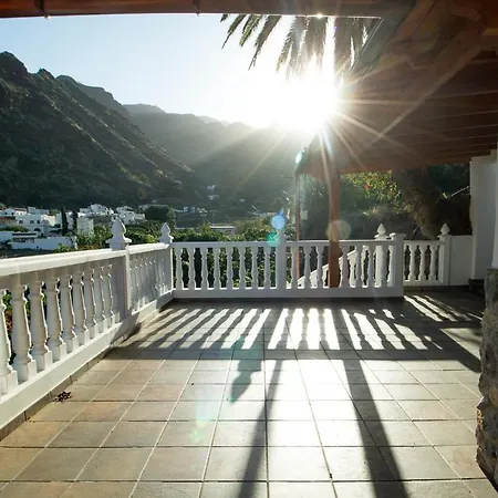 Finca Los Castanos 아파트 *