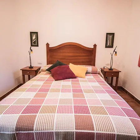 Finca Los Castanos 아파트